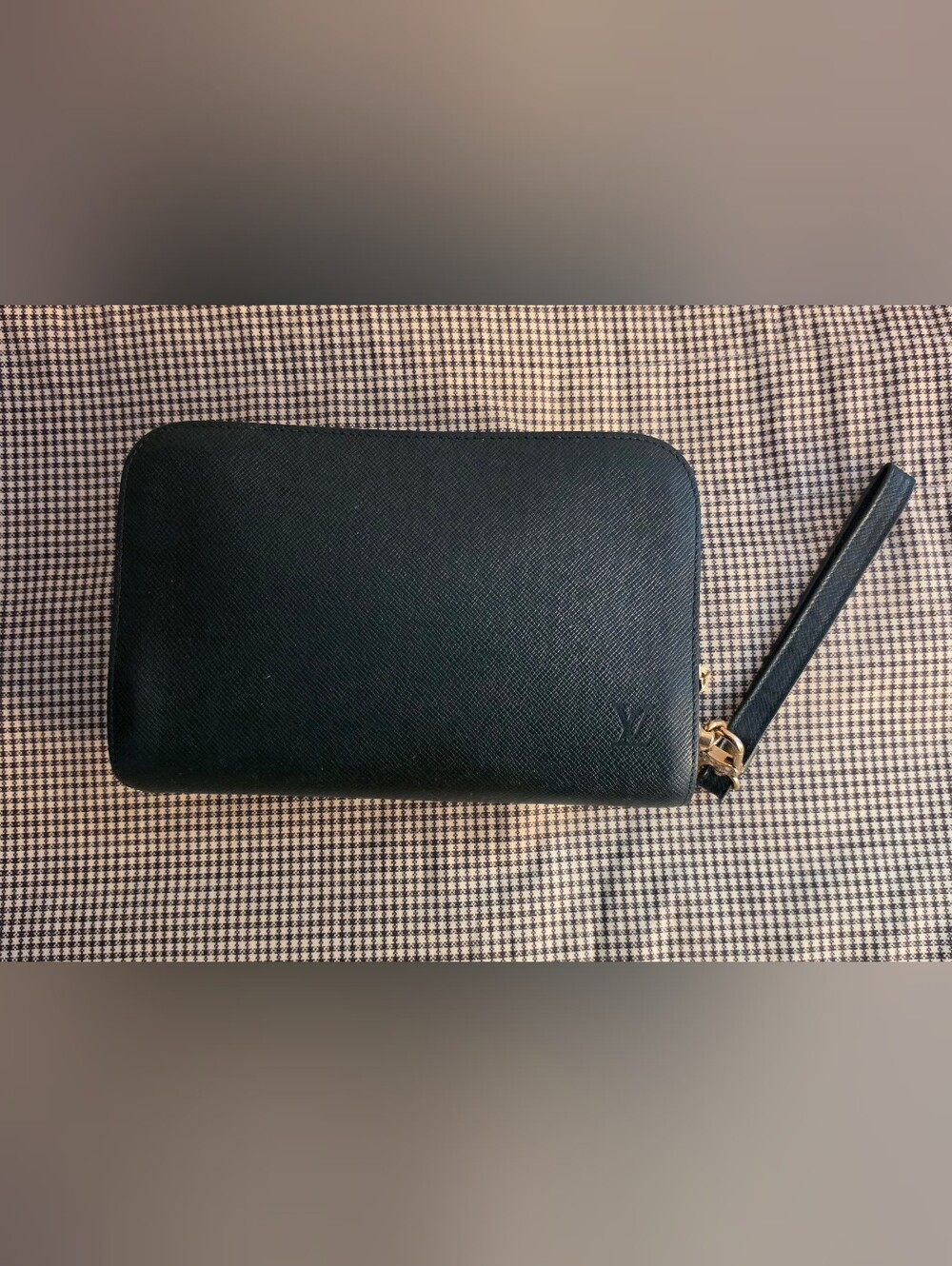 Vintage Louis Vuitton Baikal Clutch Wristlet Taiga Leather Epicea Green Brass HW